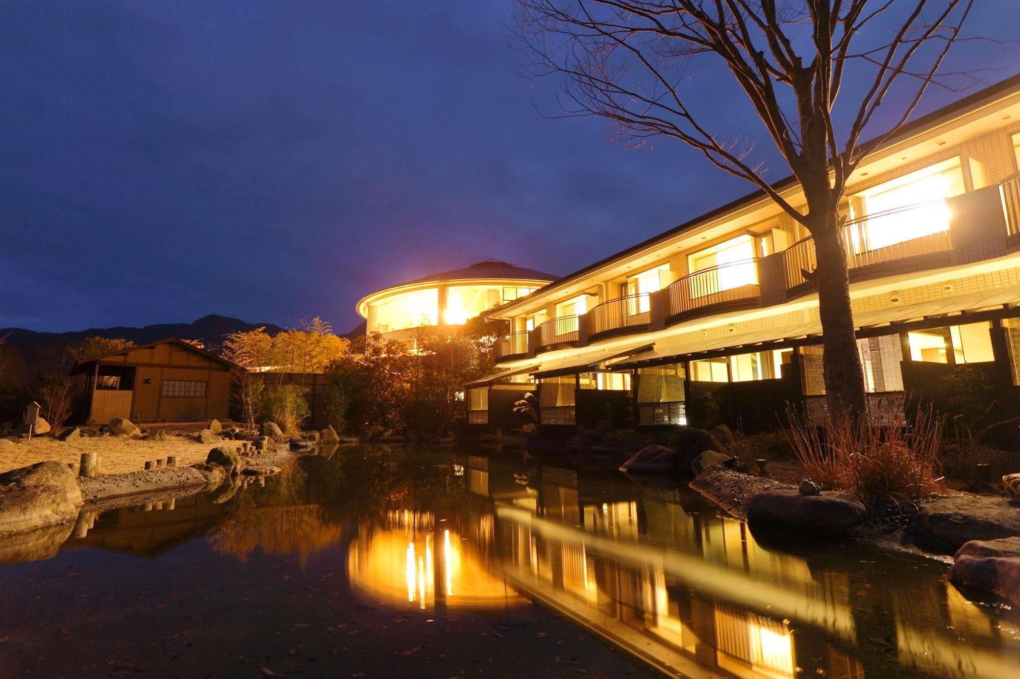 Hotel Yumeshizuku - Renovation From May 12 Until End Of July - Minami Aszo Kültér fotó